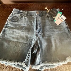 Democracy Ab Solution high rise shorts size 12 NWT